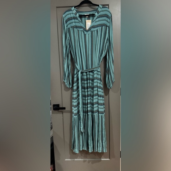 Sundance Rooney Tiered Dress - Picture 4 of 9